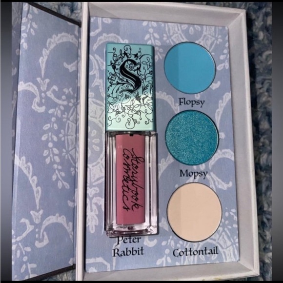 Storybook Cosmetics The Tale of Peter Rabbit Book Makeup NWT - Picture 3 of 6